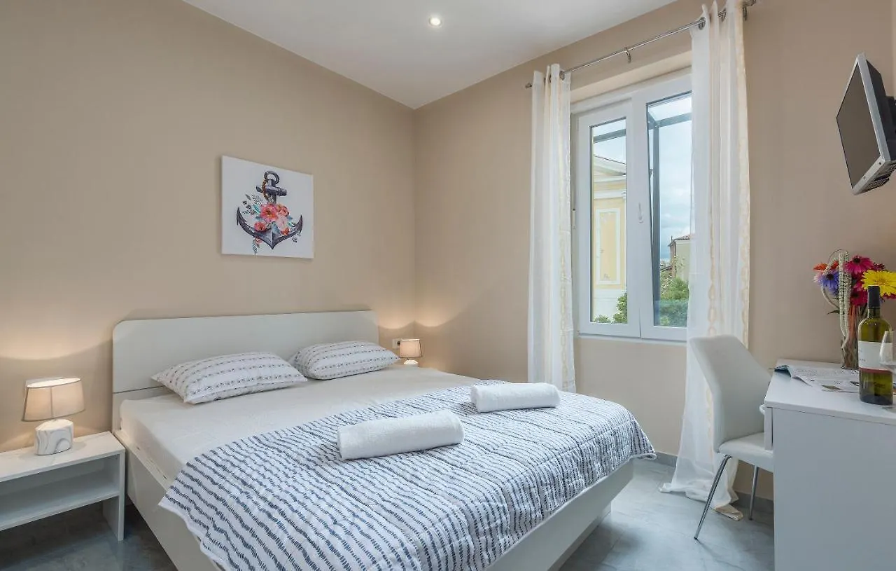 Roberto Rooms Poreč Nocleg ze śniadaniem