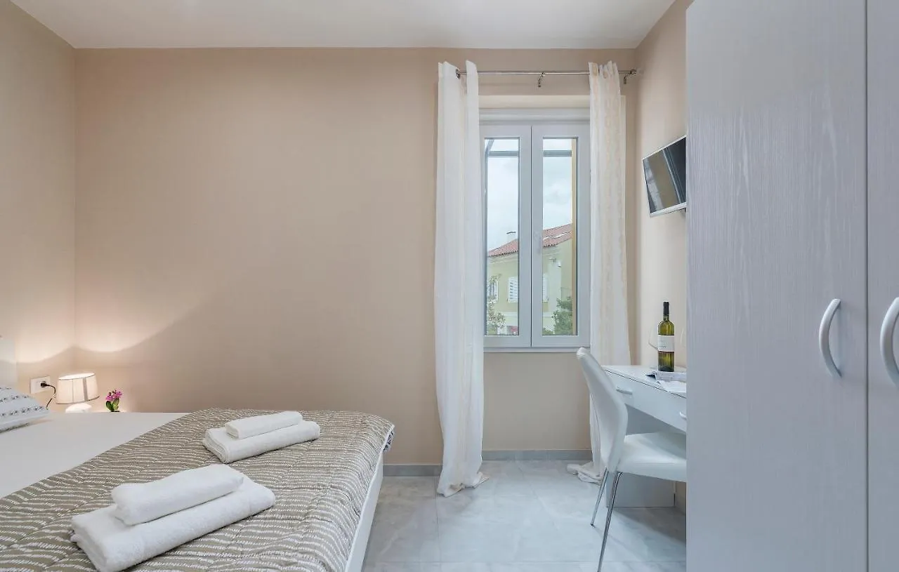 Roberto Rooms Poreč